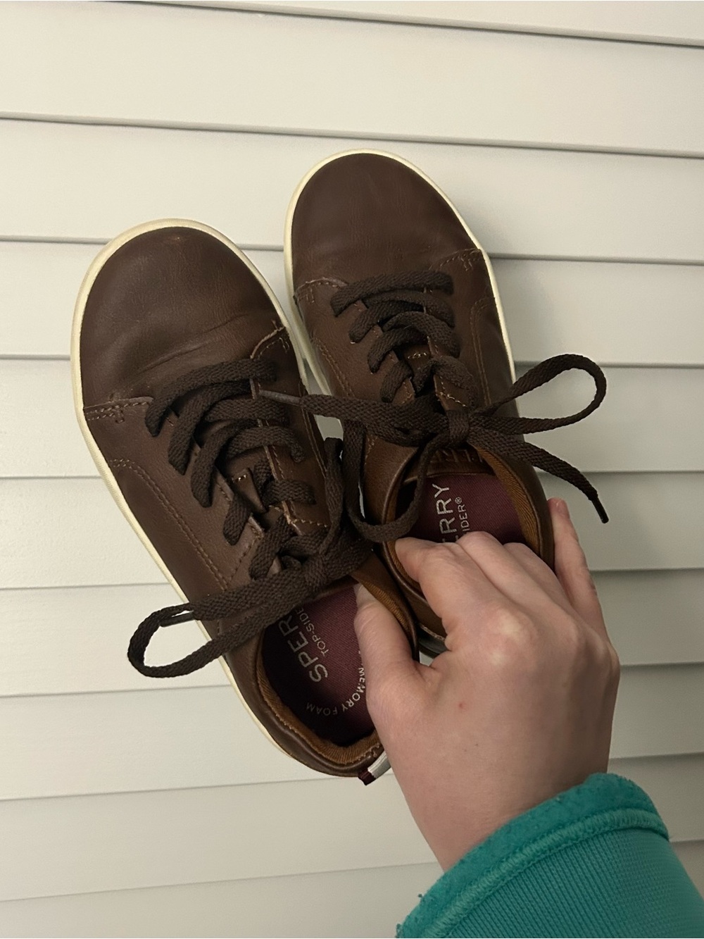 Sperry Top-Sider brown leather sneakers boys 13